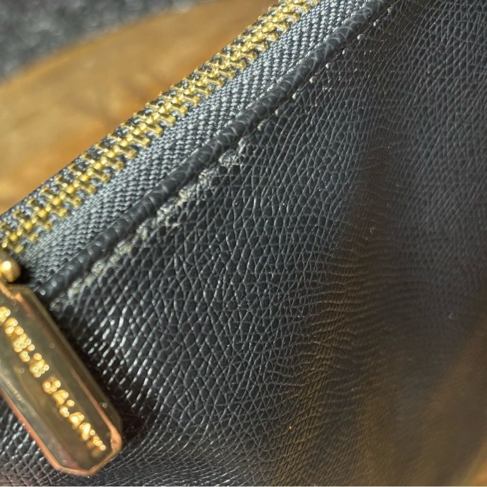 Amelie Galanti Lightweight, Large Capacity Hand Bag EPC - Picture 3 of 5